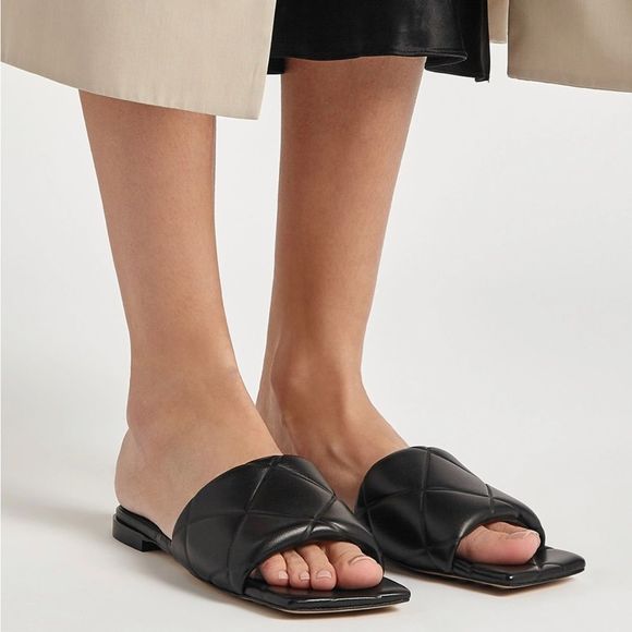 Bottega Veneta The Padded Flat Sandals size 40 - Picture 2 of 12